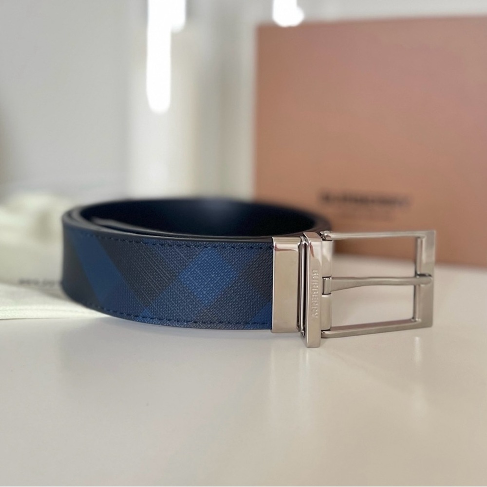 Burberry Reversible Leather Men's Belt - Picture 1 of 6